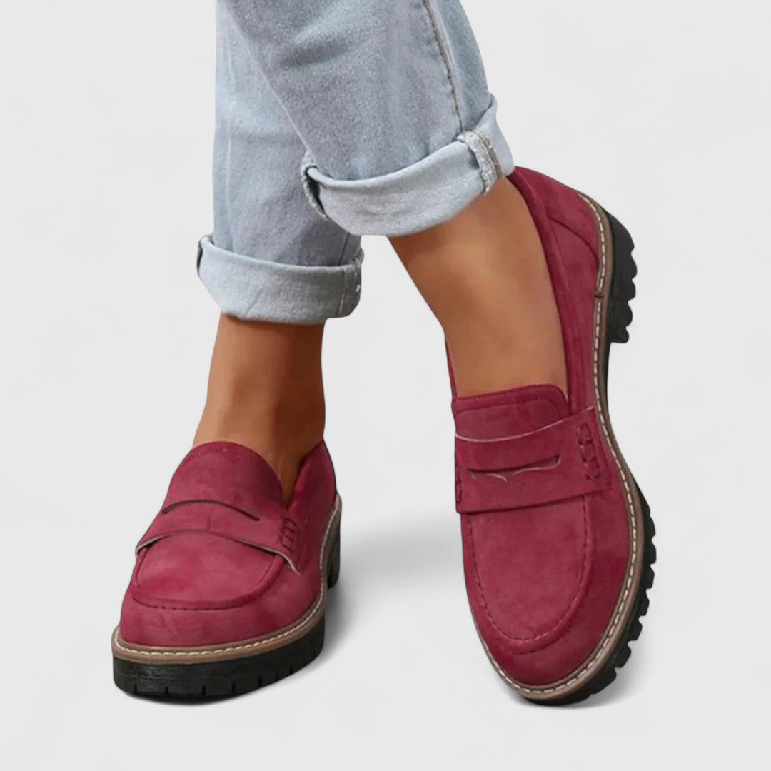 Cayetana – Mocasines sin cordones con suela resistente