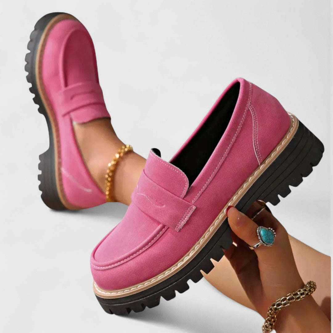 Cayetana – Mocasines sin cordones con suela resistente